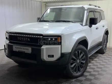 Toyota Land Cruiser Prado Luxe 2024 года за 40 900 000 тг. в Алматы