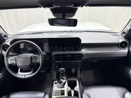 Toyota Land Cruiser Prado Luxe 2024 года за 40 900 000 тг. в Алматы – фото 8