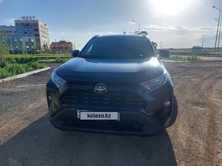 Toyota RAV4 2019 годаүшін13 800 000 тг. в Астана – фото 2