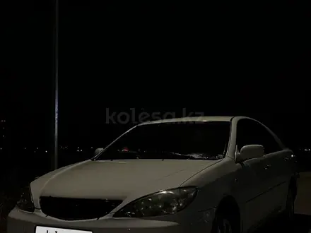 Toyota Camry 2005 года за 4 300 000 тг. в Атырау – фото 8