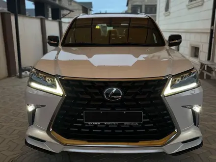 Lexus LX 570 2021 года за 88 000 000 тг. в Актау – фото 2