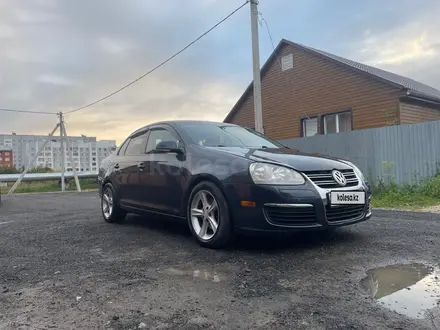 Volkswagen Jetta 2010 года за 3 500 000 тг. в Петропавловск – фото 5