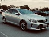 Toyota Camry 2017 года за 10 000 000 тг. в Шымкент – фото 3