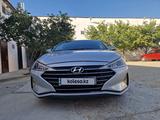 Hyundai Elantra 2019 года за 9 500 000 тг. в Актау