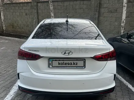 Hyundai Accent 2020 года за 8 400 000 тг. в Алматы – фото 4