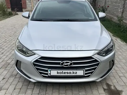 Hyundai Elantra 2017 года за 6 950 000 тг. в Шымкент