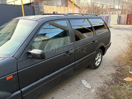 Volkswagen Passat 1993 года за 1 100 000 тг. в Алматы – фото 9