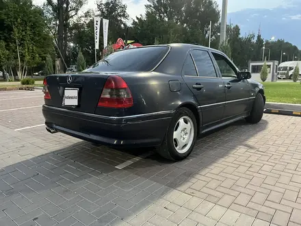 Mercedes-Benz C 280 1994 года за 2 500 000 тг. в Алматы – фото 4