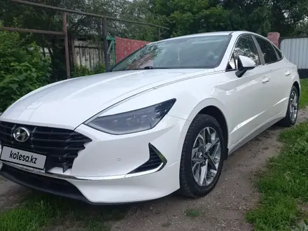 Hyundai Sonata 2020 года за 12 000 000 тг. в Астана – фото 4