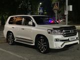 Toyota Land Cruiser 2016 года за 32 000 000 тг. в Алматы