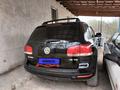 Volkswagen Touareg 2005 годаfor3 800 000 тг. в Алматы – фото 3