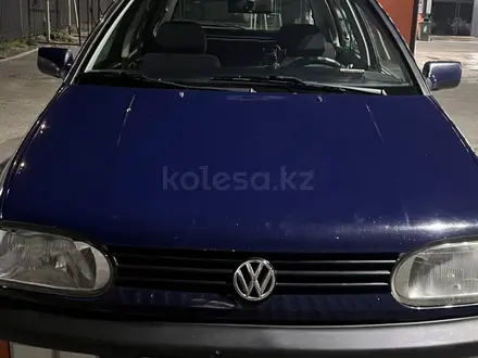 Volkswagen Golf 1994 года за 2 700 000 тг. в Есик – фото 6