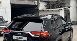 Toyota RAV4 2023 годаүшін18 000 000 тг. в Алматы – фото 3