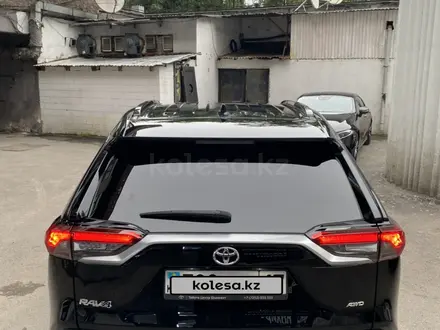 Toyota RAV4 2023 года за 18 000 000 тг. в Алматы – фото 4