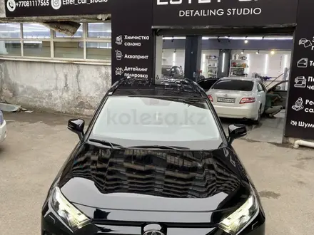 Toyota RAV4 2023 года за 18 000 000 тг. в Алматы