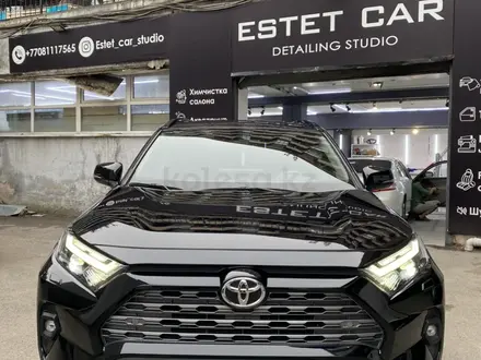 Toyota RAV4 2023 года за 18 000 000 тг. в Алматы – фото 2