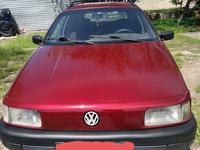 Volkswagen Passat 1992 годаүшін1 750 000 тг. в Тараз