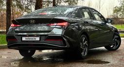 Hyundai Elantra 2024 года за 8 790 000 тг. в Алматы – фото 2