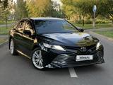 Toyota Camry 2019 годаfor13 500 000 тг. в Астана – фото 2