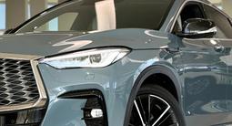Infiniti QX55 Essential 2022 года за 21 990 000 тг. в Усть-Каменогорск – фото 4