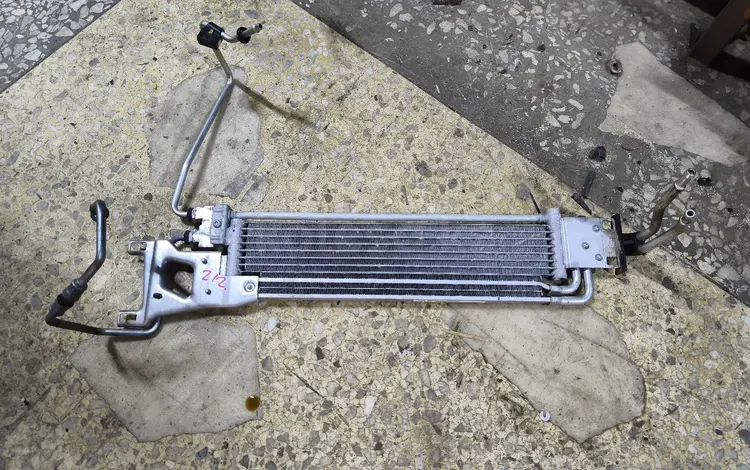 Дополнительный радиатор акпп w212 за 30 000 тг. в Алматы