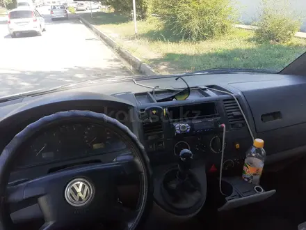 Volkswagen Transporter 2004 года за 4 500 000 тг. в Уральск – фото 3