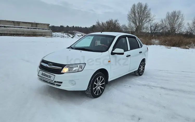 ВАЗ (Lada) Granta 2190 2014 годаүшін2 400 000 тг. в Семей