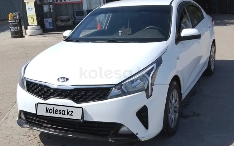 Kia Rio 2021 года за 6 000 000 тг. в Астана