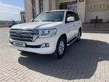 Toyota Land Cruiser 2019 года за 38 000 000 тг. в Астана