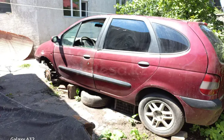 Renault Scenic 2001 года за 450 000 тг. в Алматы