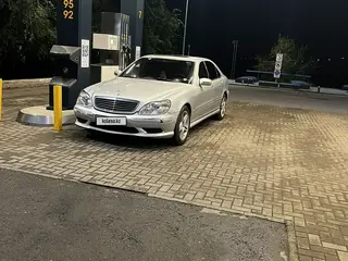 Mercedes-Benz S 320
