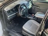 Toyota Camry 2015 года за 4 600 000 тг. в Петропавловск – фото 2