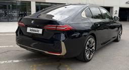 BMW 530 2024 года за 38 000 000 тг. в Алматы – фото 3