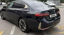 BMW 530 2024 года за 38 000 000 тг. в Алматы – фото 4