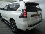 Toyota Land Cruiser Prado 2022 года за 27 000 000 тг. в Алматы – фото 2