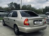 Hyundai Accent 2005 года за 2 300 000 тг. в Актобе – фото 2