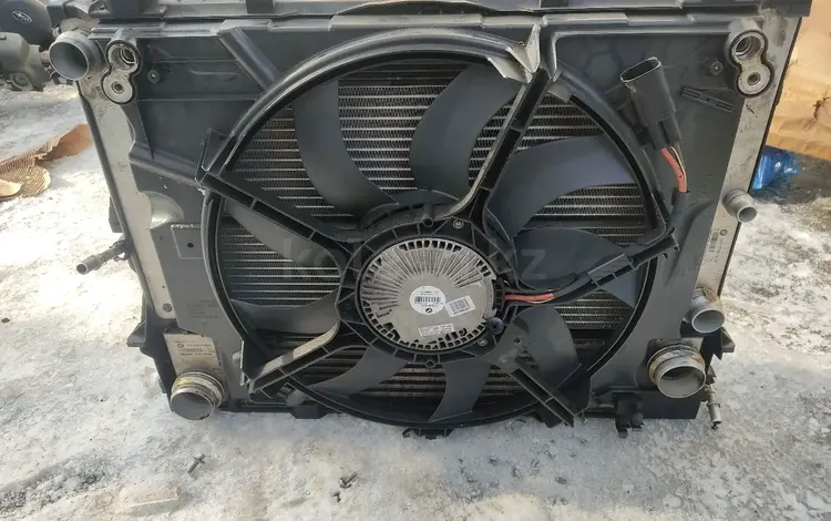Кассета радиаторов на BMW E60 за 13 600 тг. в Алматы