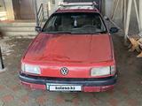 Volkswagen Passat 1992 годаfor930 000 тг. в Шымкент