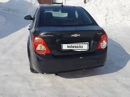 Chevrolet Aveo 2013 года за 3 000 000 тг. в Алтай – фото 2