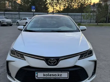 Toyota Corolla 2022 года за 10 200 000 тг. в Астана
