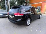 Toyota Sienna 2014 годаfor14 550 000 тг. в Алматы – фото 2