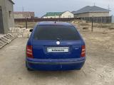 Skoda Fabia 2002 годаfor1 500 000 тг. в Атырау – фото 4