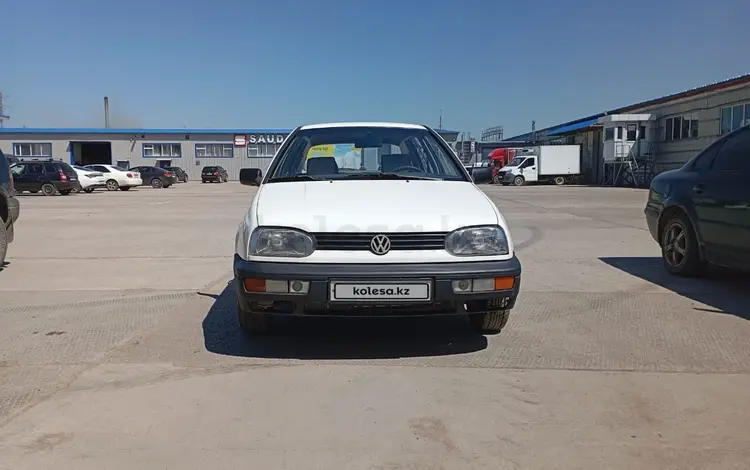 Volkswagen Golf 1993 годаүшін1 800 000 тг. в Астана