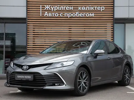 Toyota Camry 2024 года за 18 490 000 тг. в Алматы