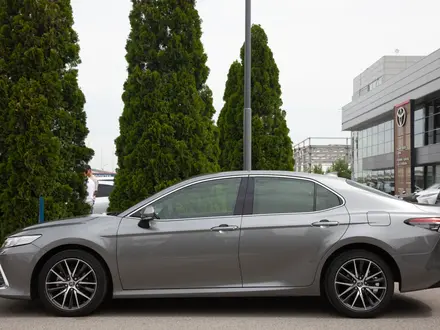 Toyota Camry 2024 года за 18 490 000 тг. в Алматы – фото 4