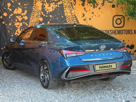 Hyundai Elantra 2023 года за 8 100 000 тг. в Кокшетау – фото 3