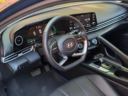 Hyundai Elantra 2023 года за 8 100 000 тг. в Кокшетау – фото 5