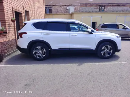 Hyundai Santa Fe 2023 года за 17 500 000 тг. в Астана – фото 3