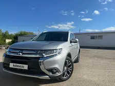 Mitsubishi Outlander, 2016
