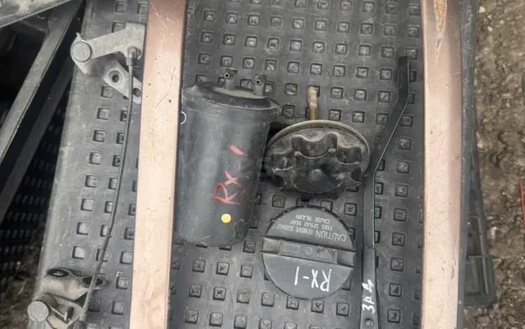 Моторчик стеклочистителя молдинг фар крышка бензобака за 15 000 тг. в Астана